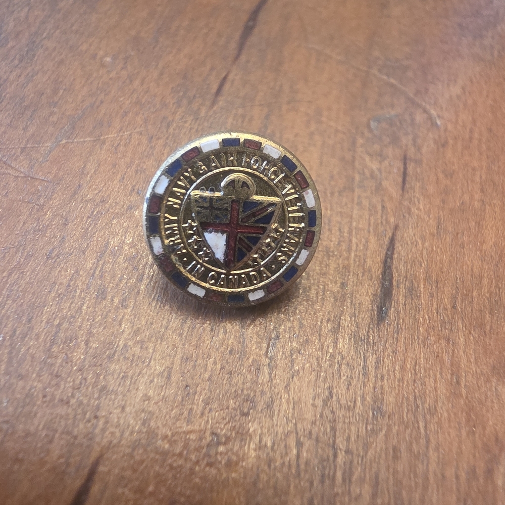 Army Navy Air Force Veterans in Canada Logo Multi Color Collectible Vtg Button